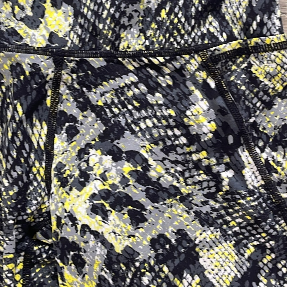 Sweaty Betty Power Pocket Workout Leggings In Citrus Green Snake Print- XS - Picture 8 of 12
